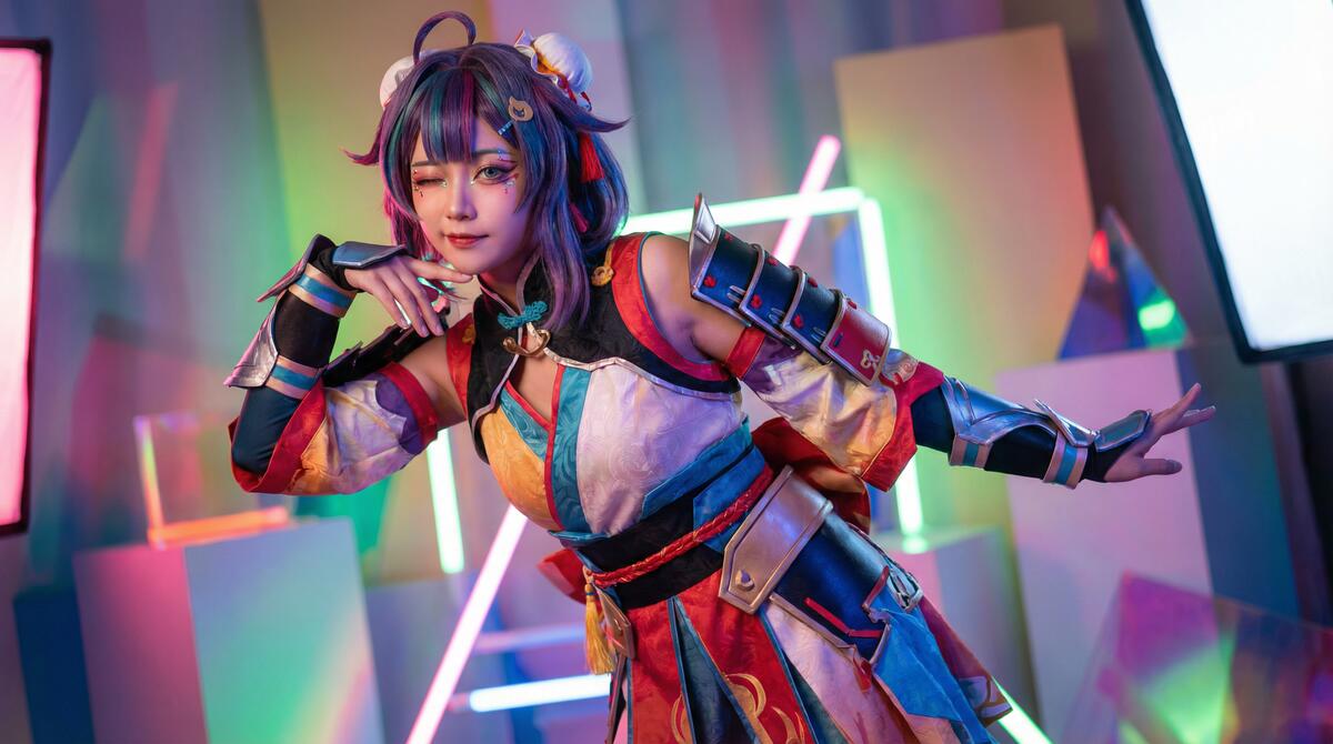 海角网动漫Cosplay视频